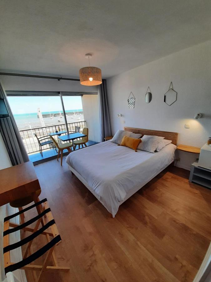 Hotel Du Port Bar Restaurant Сарзо Экстерьер фото
