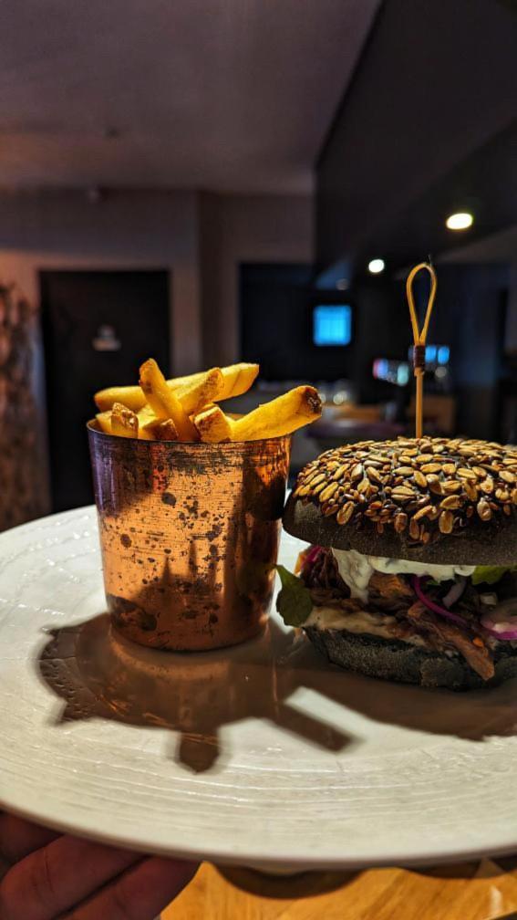 Hotel Du Port Bar Restaurant Сарзо Экстерьер фото