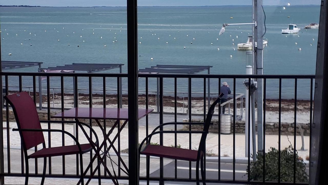Hotel Du Port Bar Restaurant Сарзо Экстерьер фото